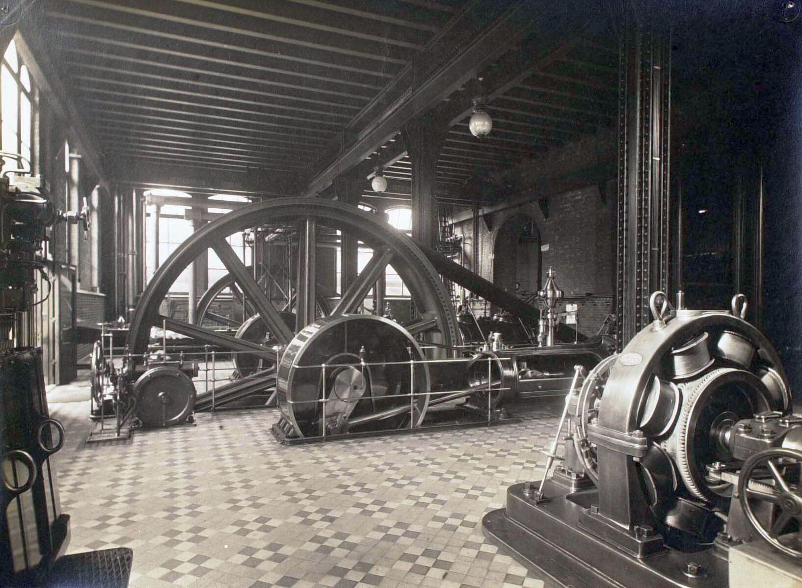machine 600 p.k. Schulzer Winterthur. Stoommachine W. Smit Slikkerveer (1903)